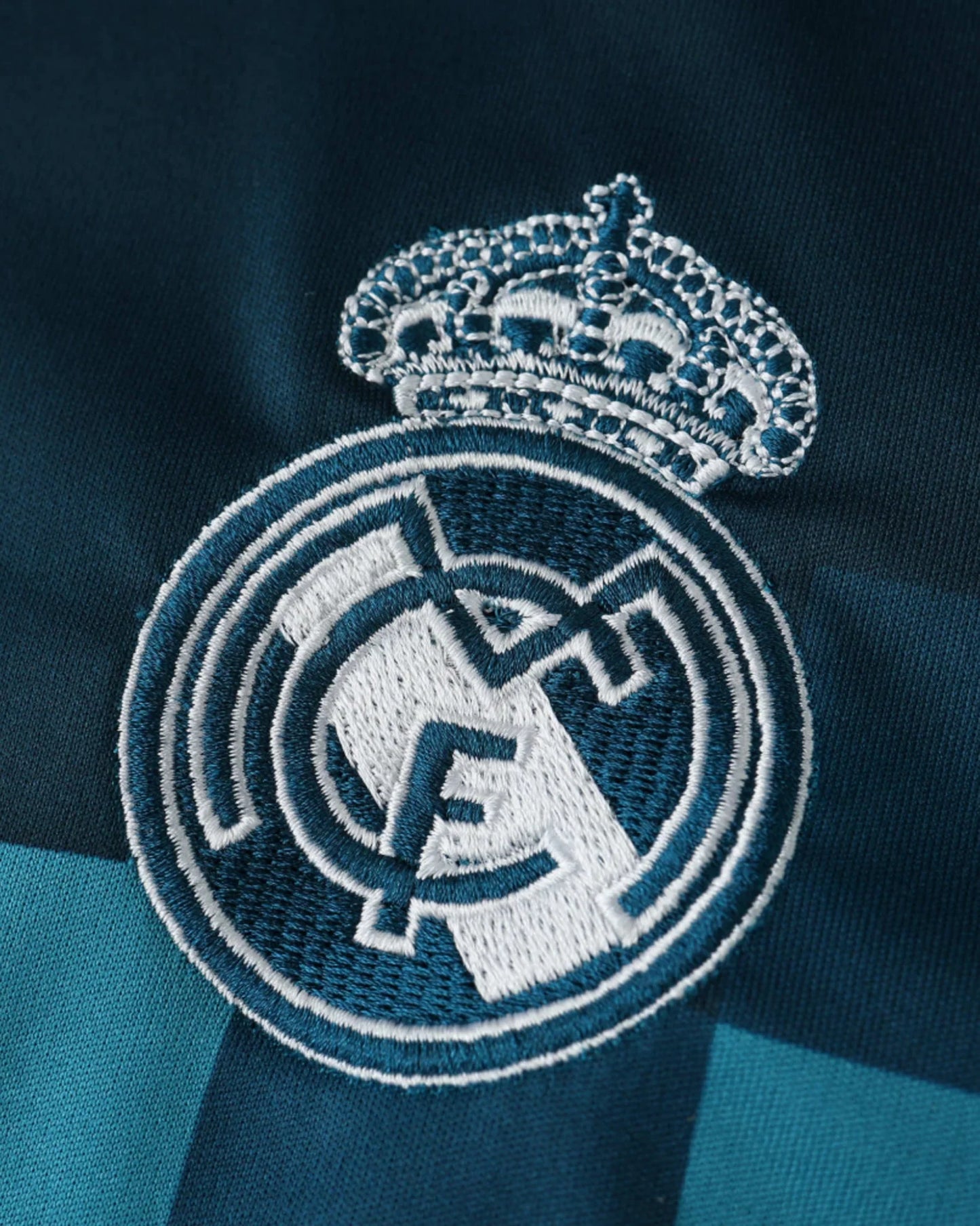 REAL MADRID 2017/18 RETRO